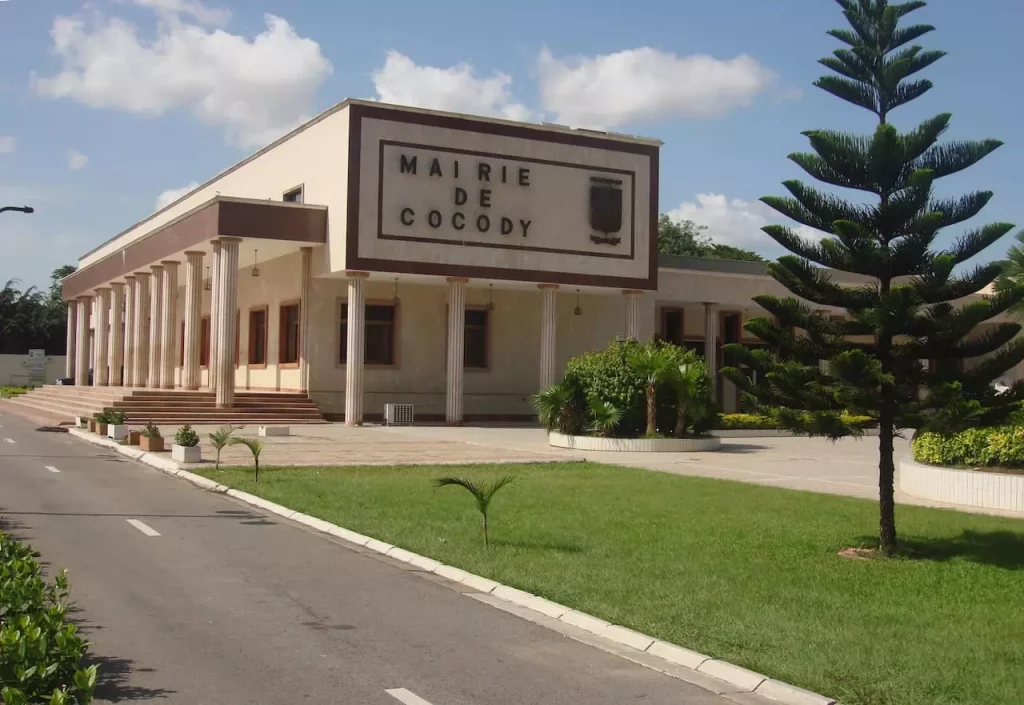 mairie quartier Cocody à Abidjan